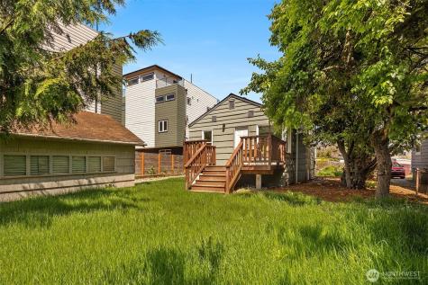 935 N 92nd Street Seattle WA 98103