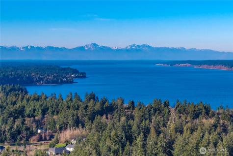5311 Waldron Drive NE Lacey WA 98516