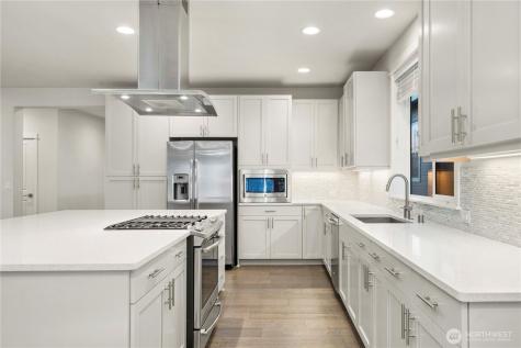 5311 Waldron Drive NE Lacey WA 98516