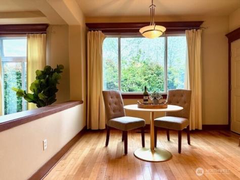 23419 NE 10th Place Sammamish WA 98074