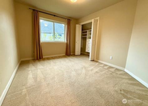 23419 NE 10th Place Sammamish WA 98074