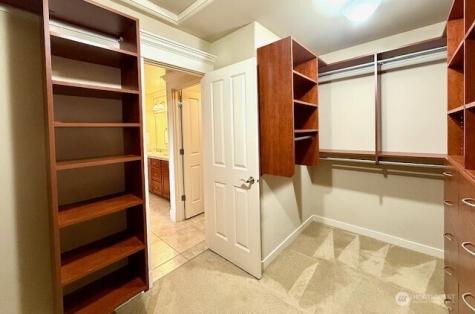 23419 NE 10th Place Sammamish WA 98074