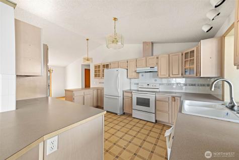 846 Bay View Court SE Ocean Shores WA 98569