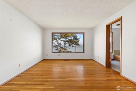 846 Bay View Court SE Ocean Shores WA 98569