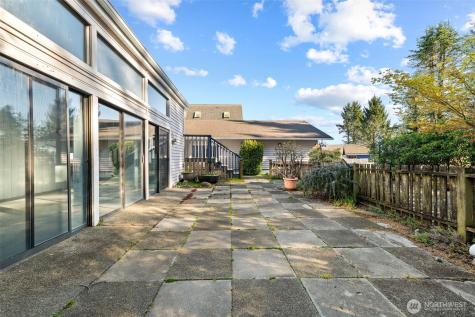 846 Bay View Court SE Ocean Shores WA 98569