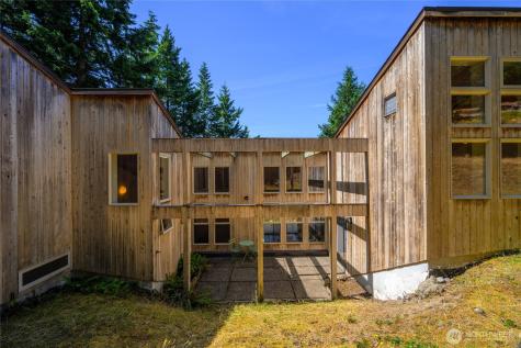 177 Harmon Ranch Hill Road Decatur Island WA 98221