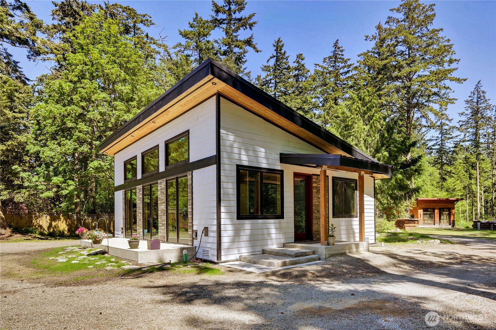 196 Nolton Road Nordland WA 98358