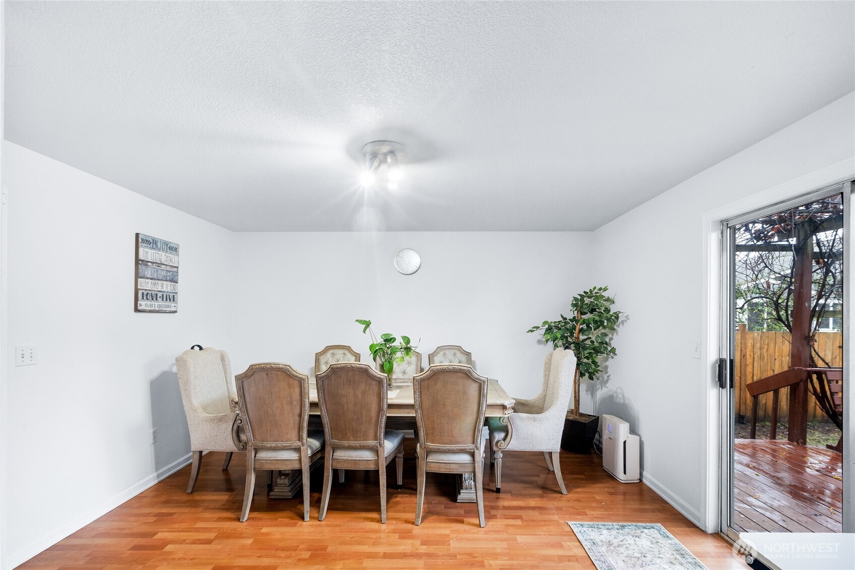 309 White River Drive Pacific WA 98047