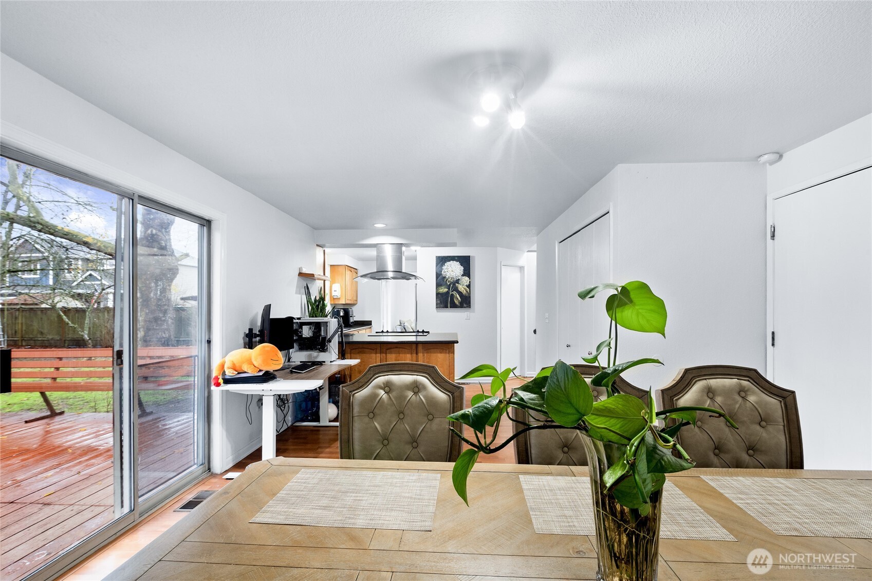 309 White River Drive Pacific WA 98047
