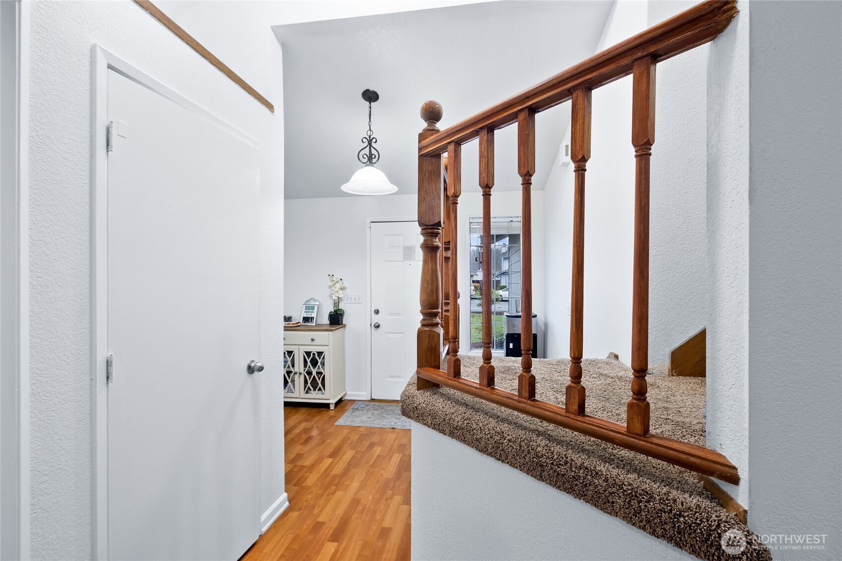 309 White River Drive Pacific WA 98047