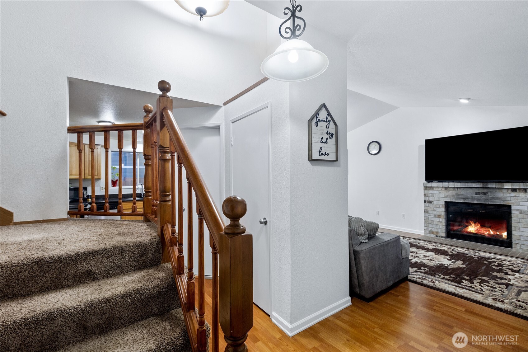 309 White River Drive Pacific WA 98047