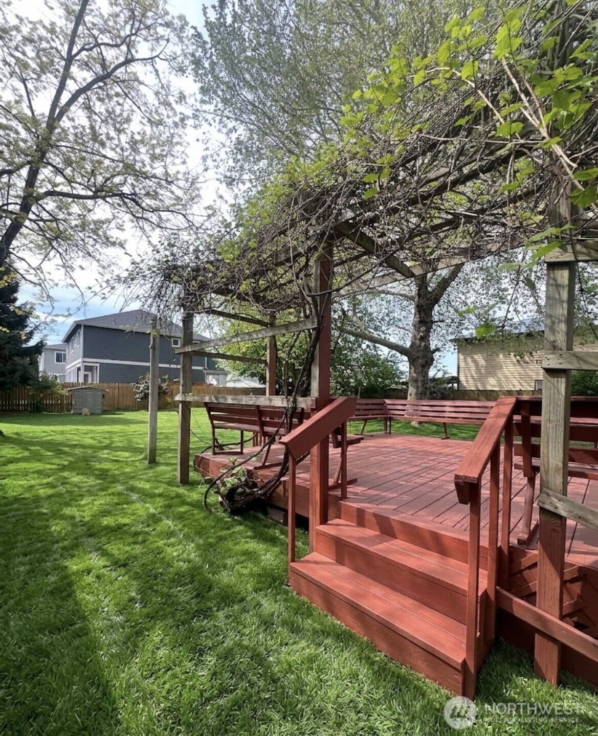 309 White River Drive Pacific WA 98047