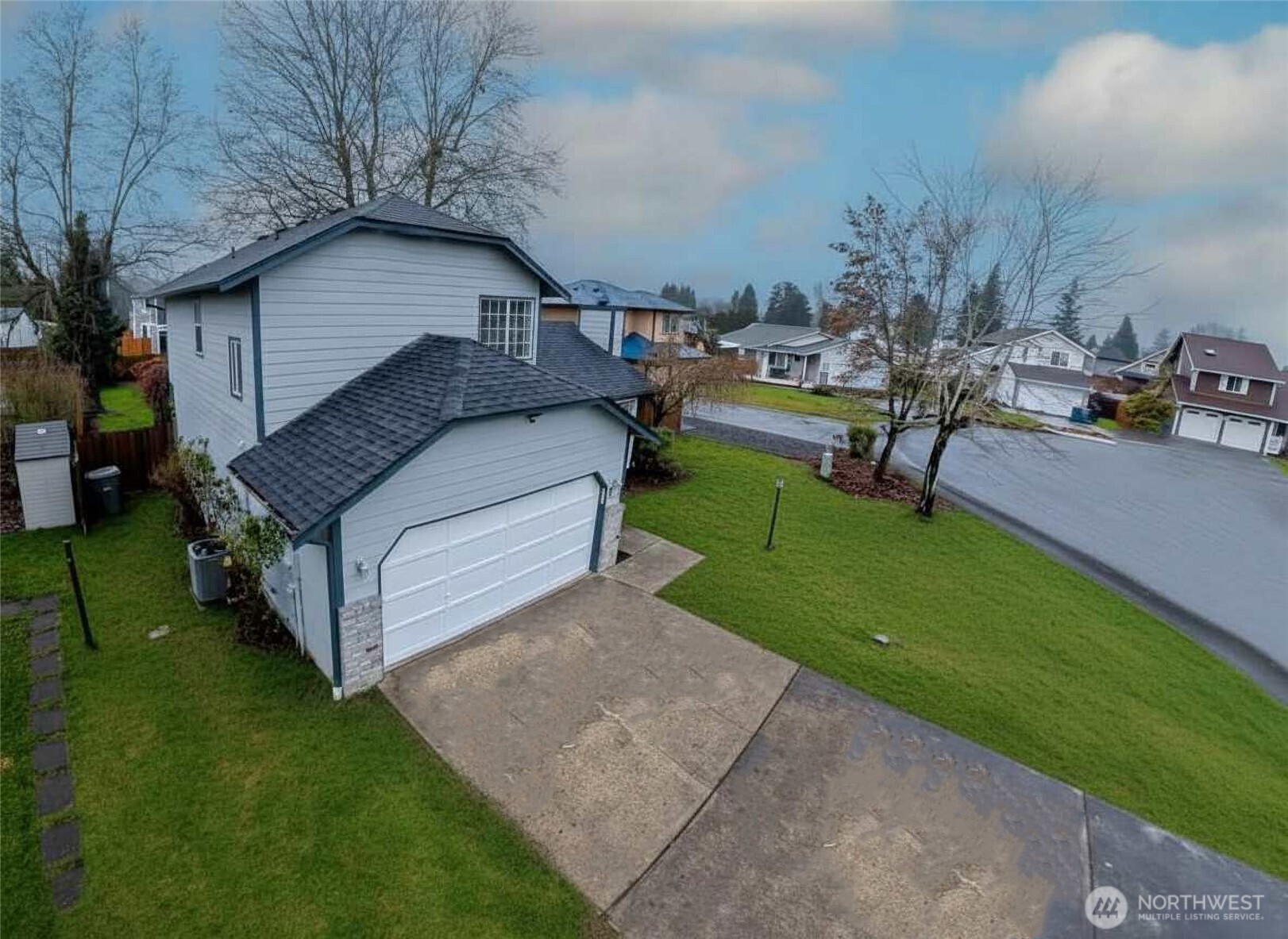 309 White River Drive Pacific WA 98047