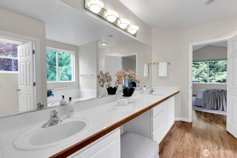 2401 132nd Avenue SE Bellevue WA 98005