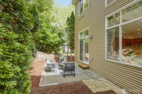 2401 132nd Avenue SE Bellevue WA 98005