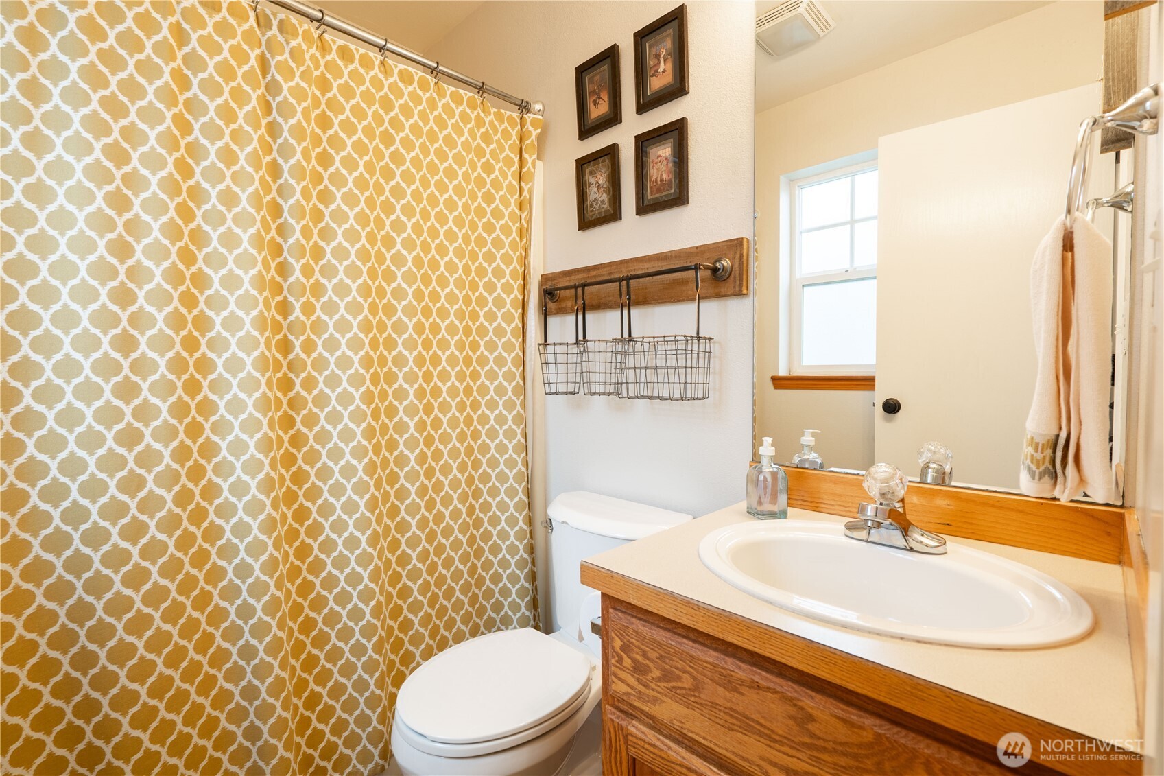 2274 Dogwood Street Lynden WA 98264