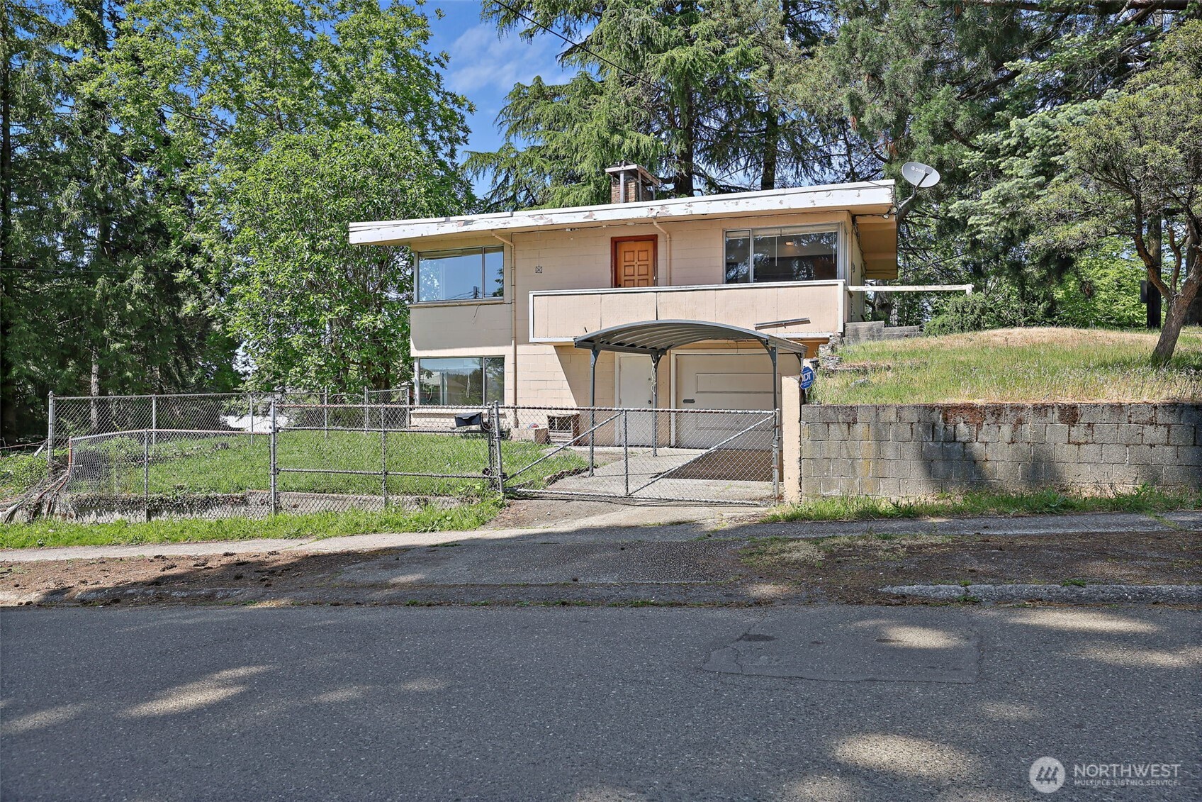7529 Beacon Avenue S Seattle WA 98118