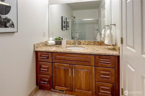 14534 27th Avenue NE Shoreline WA 98155
