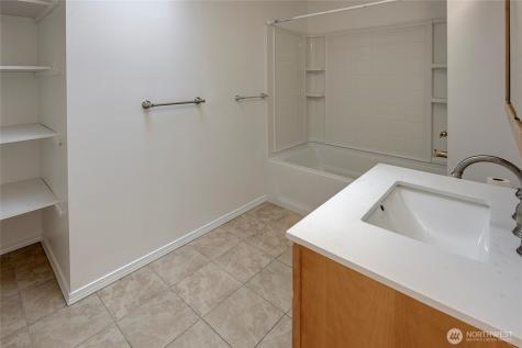14534 27th Avenue NE Shoreline WA 98155