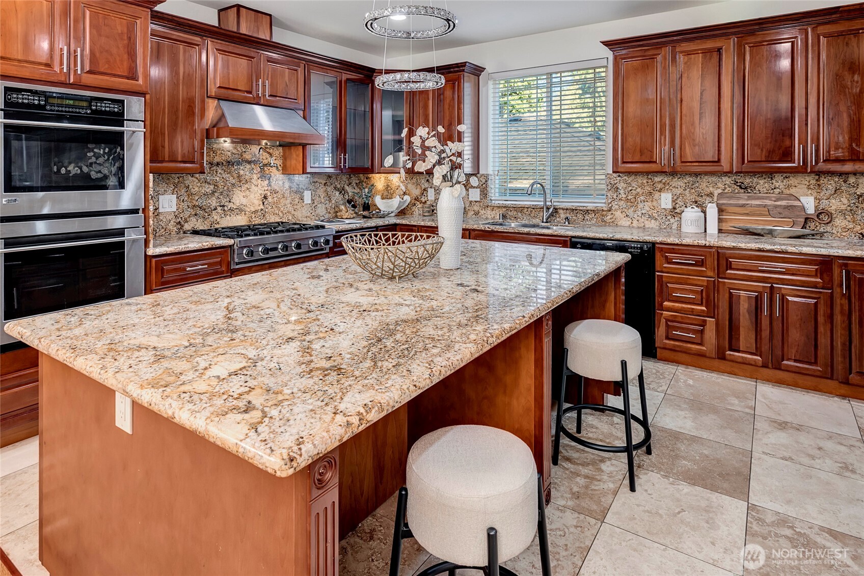 14534 27th Avenue NE Shoreline WA 98155