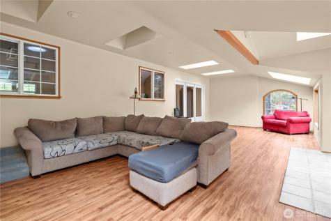 1540 Carlton Way Oak Harbor WA 98277