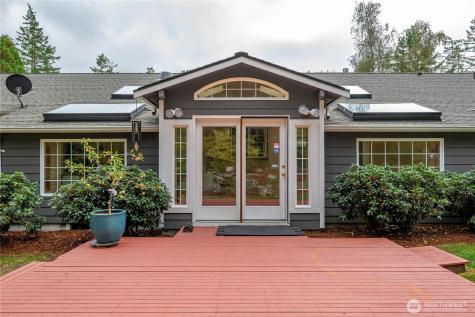 1540 Carlton Way Oak Harbor WA 98277