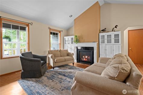 1540 Carlton Way Oak Harbor WA 98277