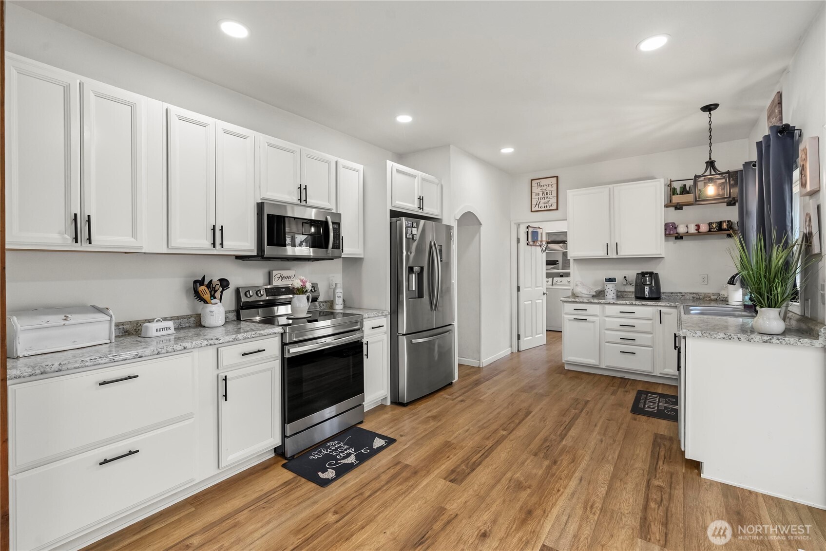 408 S 4th Street Mccleary WA 98557