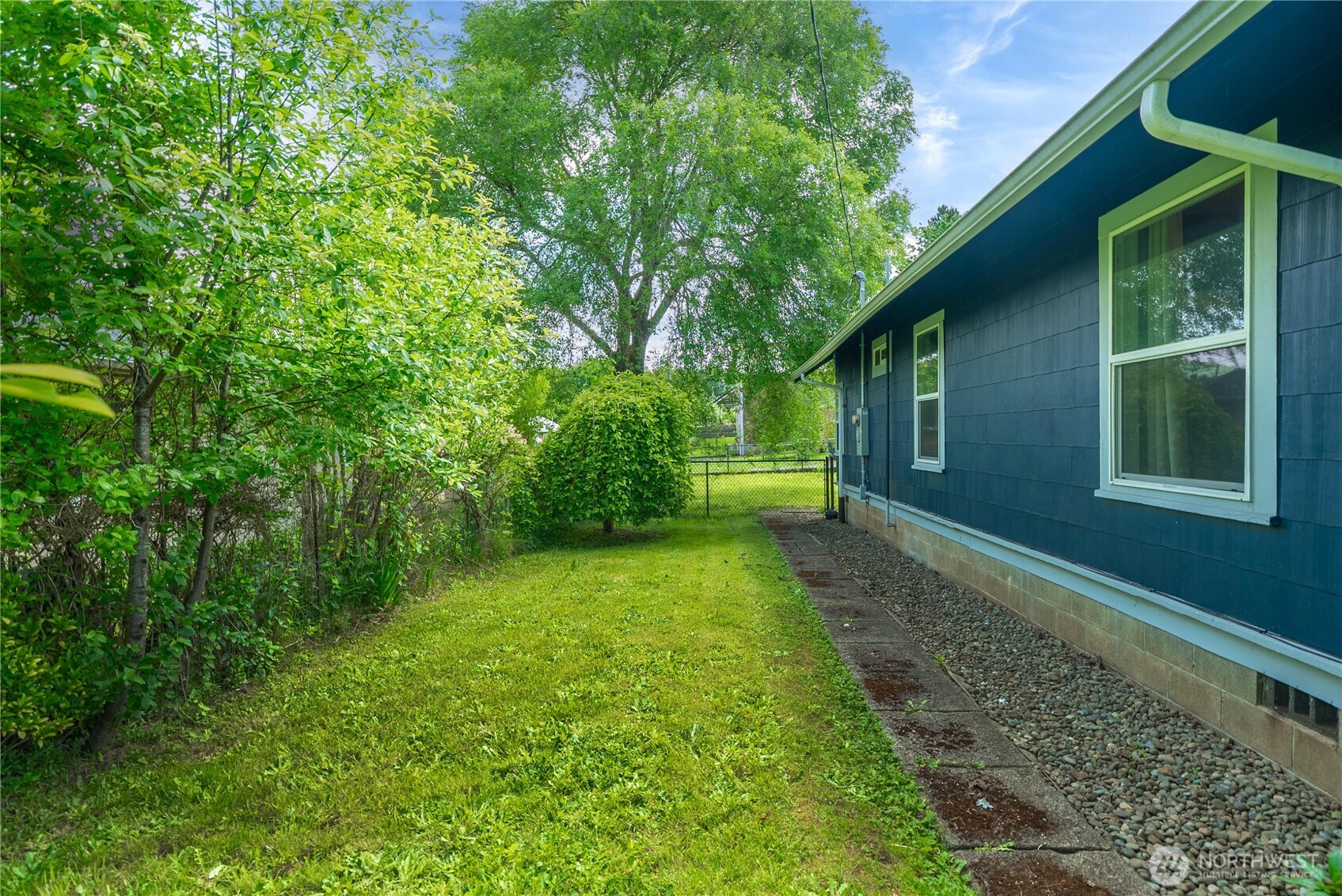 408 S 4th Street Mccleary WA 98557