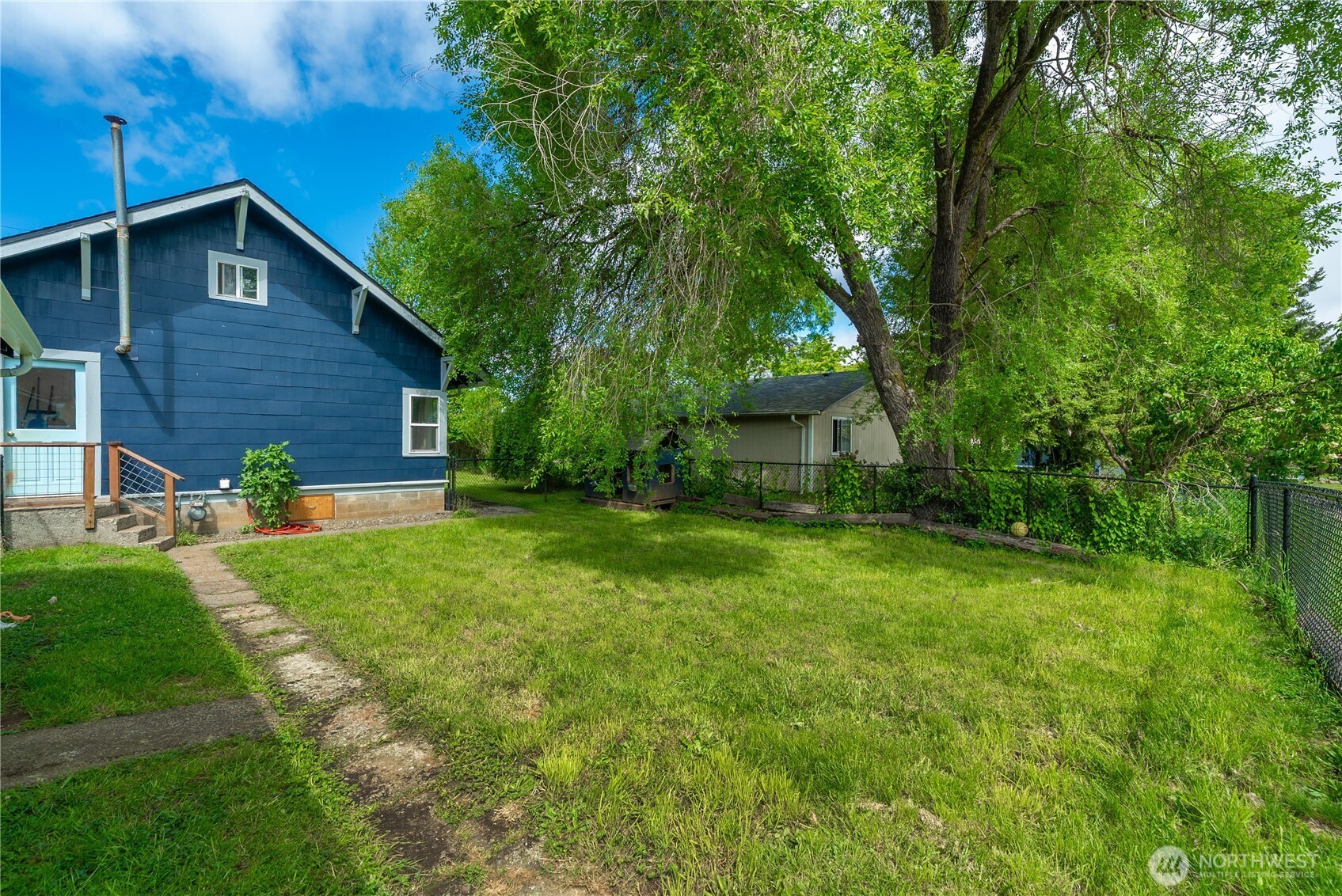 408 S 4th Street Mccleary WA 98557