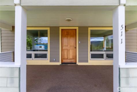 511 Bluff Street Winthrop WA 98862