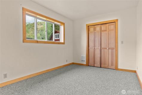 511 Bluff Street Winthrop WA 98862