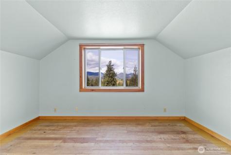 511 Bluff Street Winthrop WA 98862