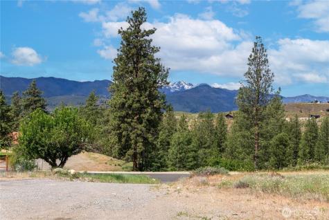 511 Bluff Street Winthrop WA 98862