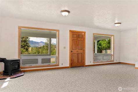 511 Bluff Street Winthrop WA 98862