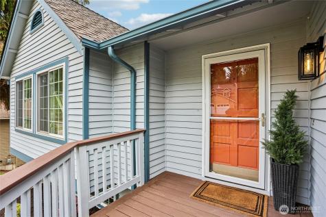 10816 183rd Avenue NE Redmond WA 98052