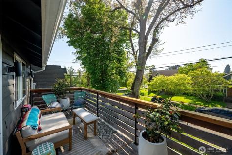 2404 Cherry Street Bellingham WA 98225