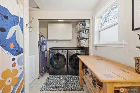 2404 Cherry Street Bellingham WA 98225