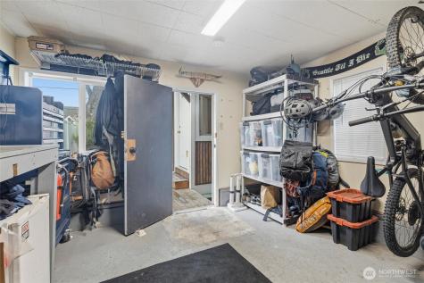 2404 Cherry Street Bellingham WA 98225