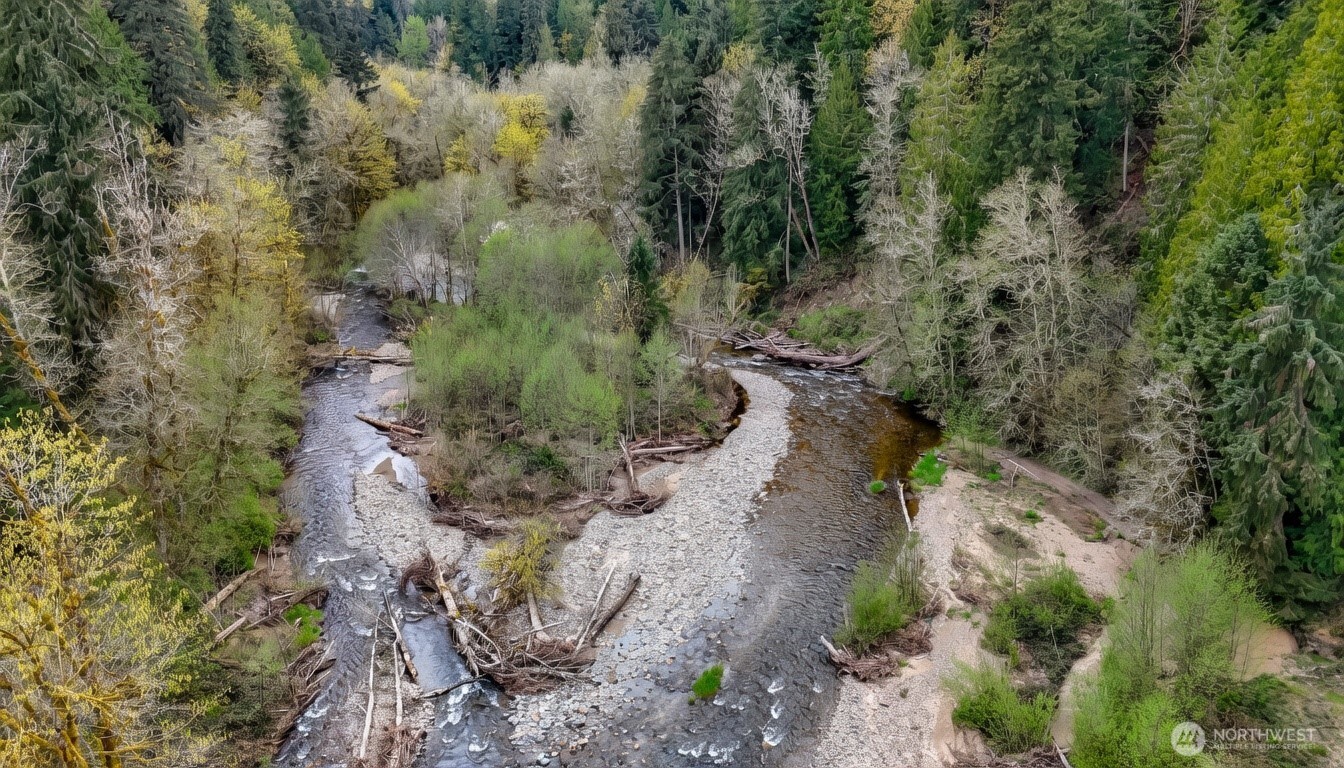 14886 Wilkeson Spiketon Road E Wilkeson WA 98396