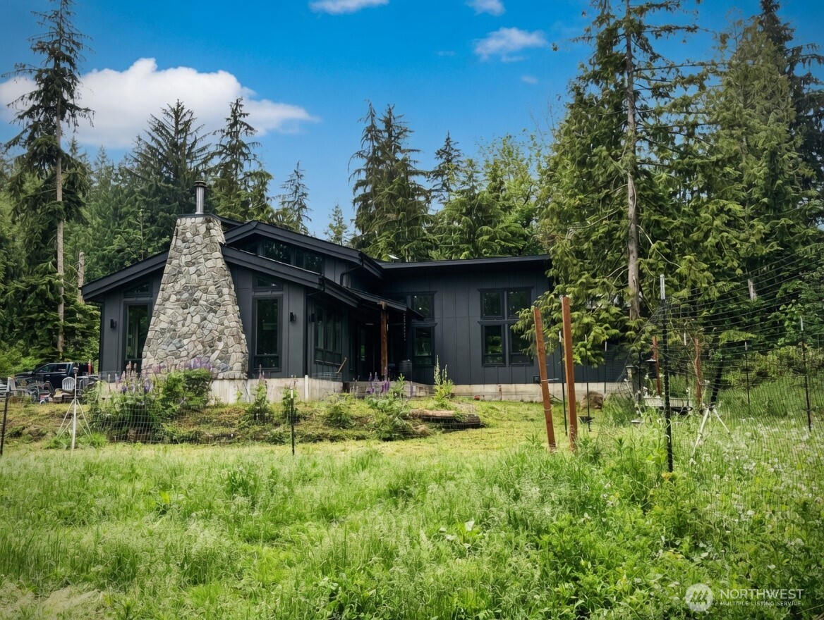 14886 Wilkeson Spiketon Road E Wilkeson WA 98396
