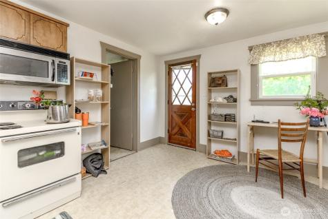 6845 S Clement Avenue Tacoma WA 98409