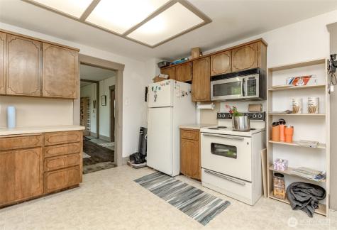 6845 S Clement Avenue Tacoma WA 98409