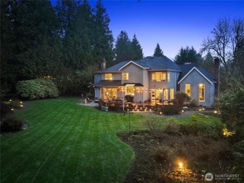 13543 160th Avenue NE Redmond WA 98052