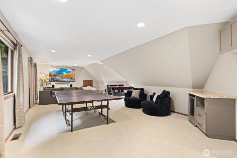13543 160th Avenue NE Redmond WA 98052