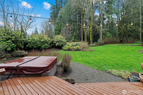 13543 160th Avenue NE Redmond WA 98052