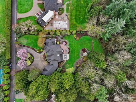 13543 160th Avenue NE Redmond WA 98052
