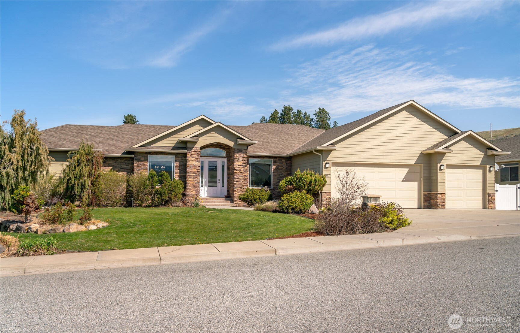 107 Springhill Drive East Wenatchee WA 98802