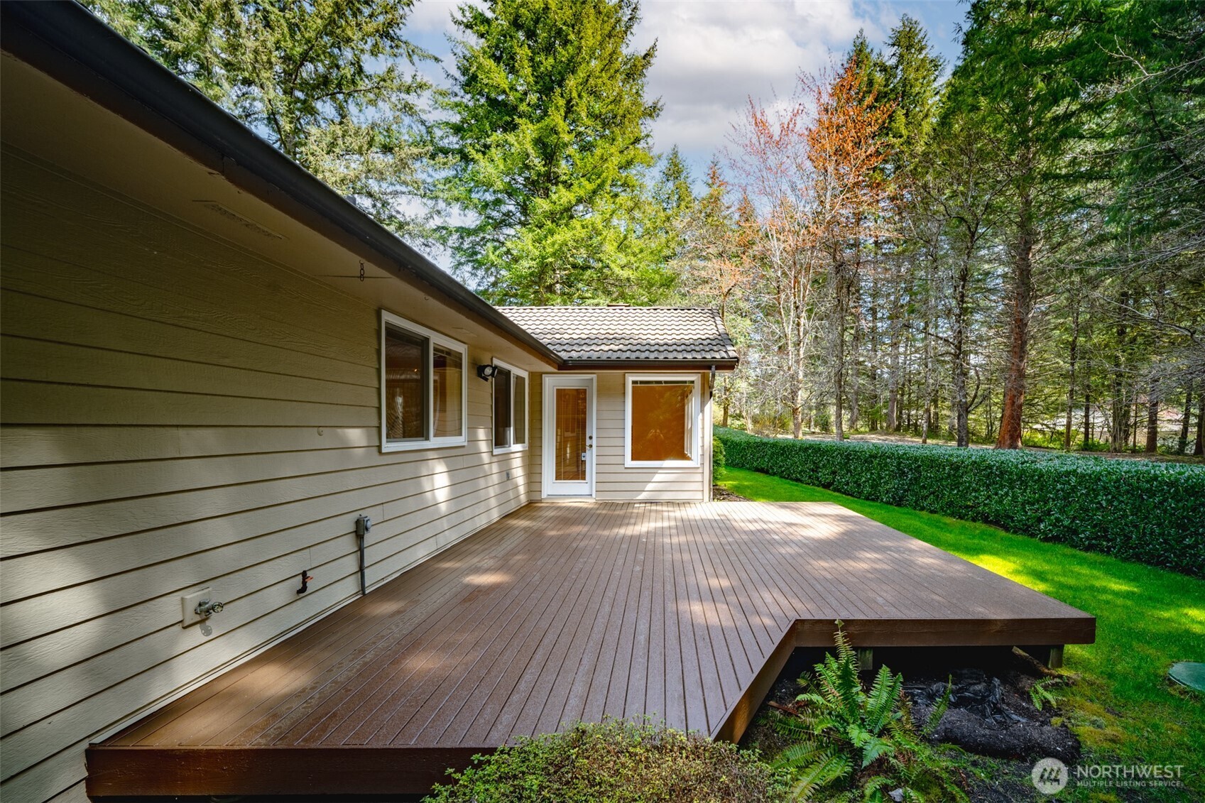 5608 Ridge High Court SW Olympia WA 98512