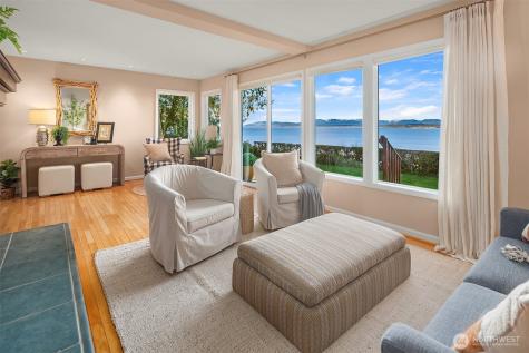 2197 Highland Drive Camano Island WA 98282